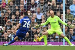 هذا هو الفرق بين ضربتي جزاء محرز وغريزمان حسب قوانين الفيفا