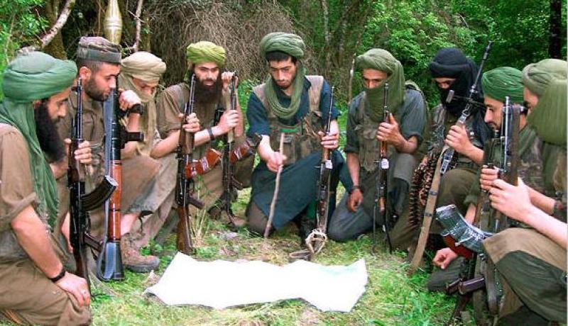 القاعدة تحرض على قلب الانظمة والفرنسيين العاملين بشمال افريقيا