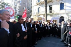 المحامون في إضراب عام بتونس