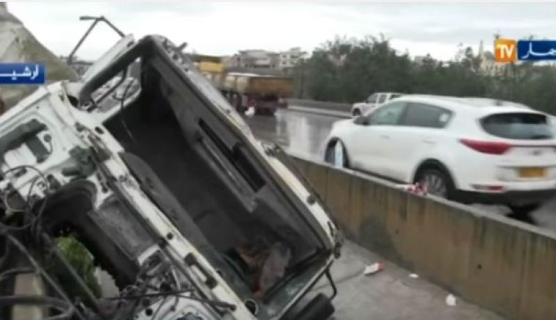 بالفيديو.. مصرع 5 أشخاص وجرح 6  في حوادث مرور خلال 24 ساعة