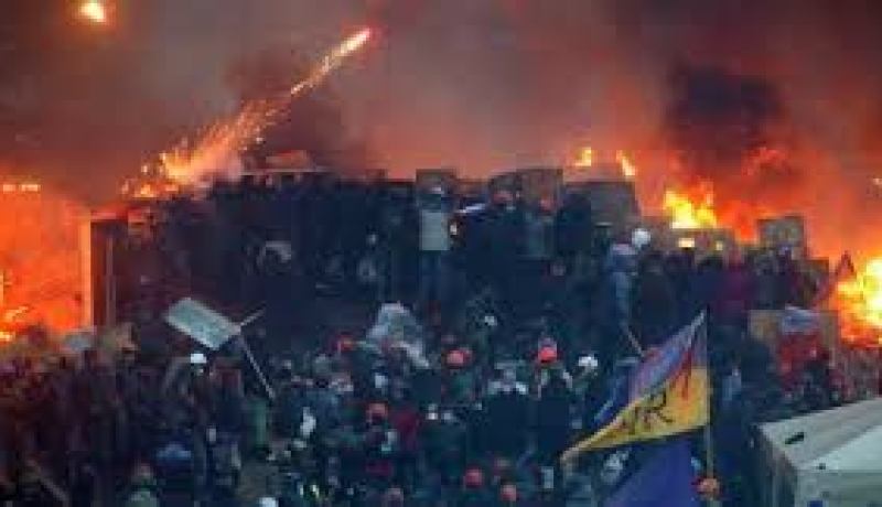 وزارة الصحة الأوكرانية تعلن مقتل 94 شخصا وإصابة 900 آخرين بأعمال العنف في كييف