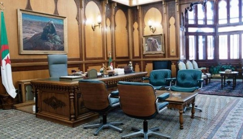 رئاسة الجمهورية تكشف أن المشاورات مع الأحزاب تنطلق يوم الأحد بحضور الصحافة العمومية فقط