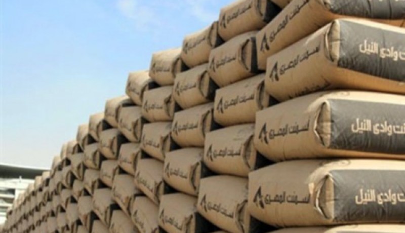 المستورديون الجزائريون يطلبون الترخيص لاستيراد 18 مليون طن من الاسمنت