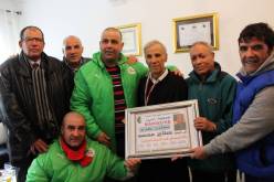 جمعية “راديوز” تُكرم شيخ المعلقين “صلاح محمد” وتُهديه عُمرة