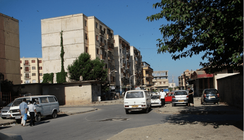 قاطنو حي 668 مسكن بالكاليتوس: “أين الأسواق يا ناس؟”