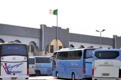 سائق حافلة يقتل شخصا دهسا ويلوذ بالفرار في غليزان