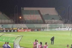 بالصور… إقبال جماهيري ضعيف بالتشاكر ومقاطعة الأنصار تتواصل