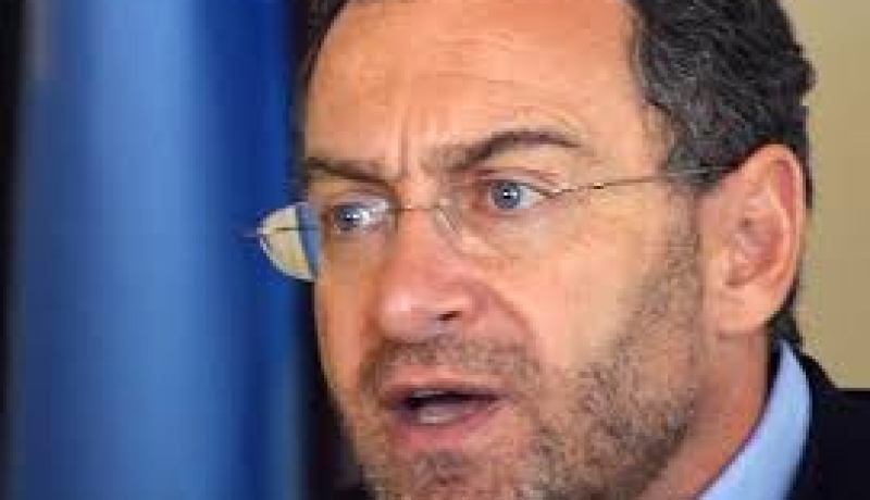 جنوب السودان يطرد منسق الأمم المتحدة للمساعدة الإنسانية