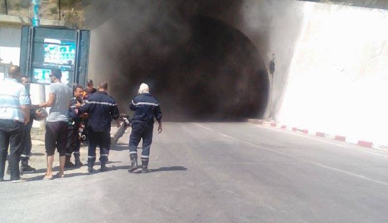 اندلاع حريق مهول داخل نفق في بجاية