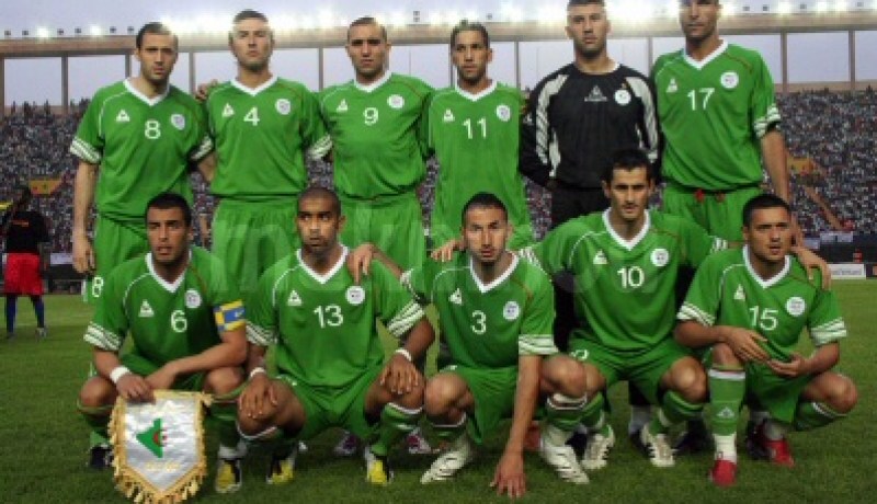 ‮ ‬مباراة مصر‮- ‬الجزائر لرفع المعنويات