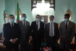 عرقاب يتباحث سبل تعزيز التعاون مع نظيره الليبي