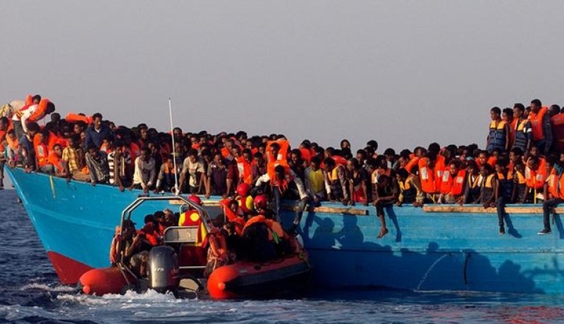 إنقاذ أكثر من آلف مهاجر قبالة السواحل الليبية في ظرف يومين