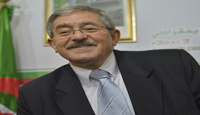 أويحيى يدعم الحكومة بشروط