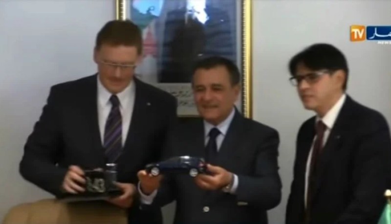 بالفيديو الجزائر تكسب ثقة العملاق الألماني ومصنع فولسفاغن رسميا في غليزان