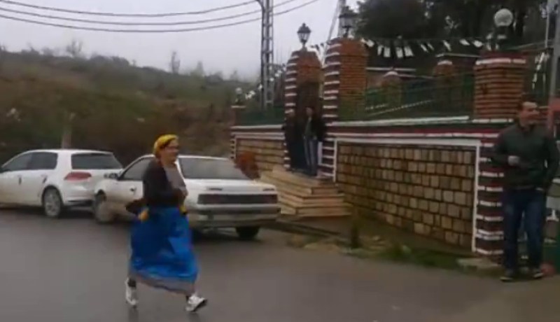 فيديو لقبائليات يركضن احتفالا باليوم العالمي للمرأة