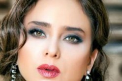 نللي كريم تنتقد الحجاب بهذه الصورة