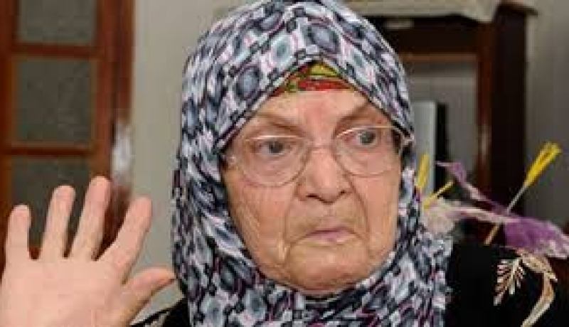 تشييع ببرج بوعريريج جثمان الفنانة الراحلة شريفة