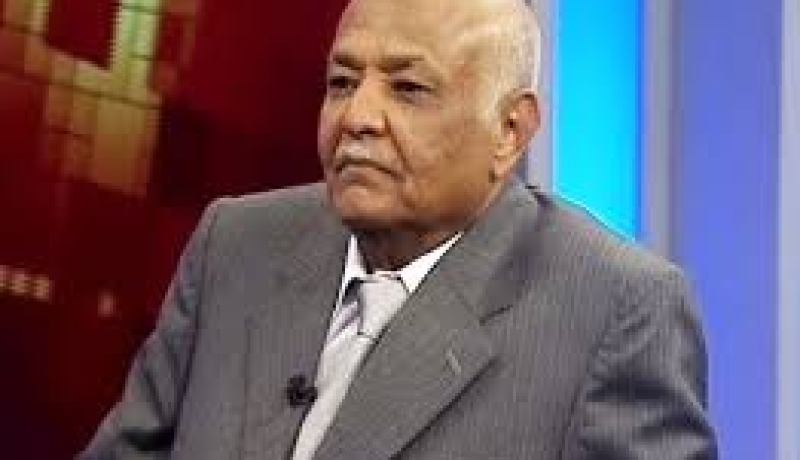 رئيس مجلس الوزراء اليمني يزور المتحف الوطني للمجاهد والمتحف المركزي للجيش