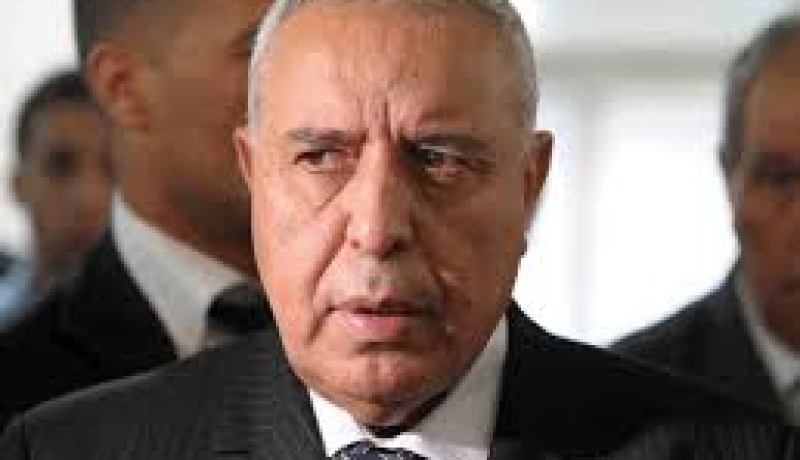 الغازي يكشف عن توظيف 30 ألف شاب من أصحاب عقود ما قبل التشغيل