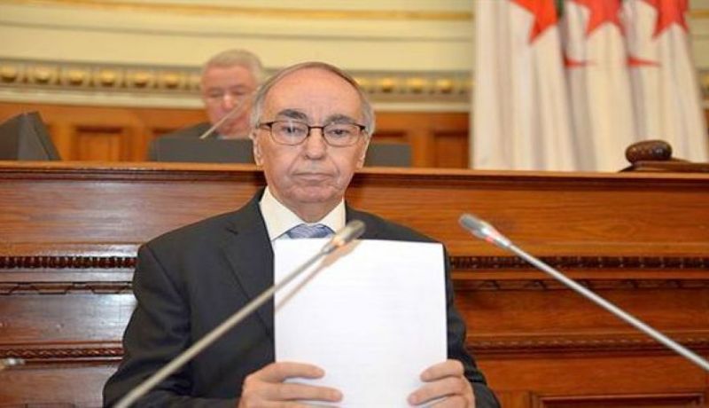 بابا عمي: قانون المالية 2017 يحافظ على القدرة الشرائية رغم الزيادات