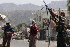 اشتباكات عنيفة بين لجان المقاومة الشعبية والمسلحين الحوثيين باليمن