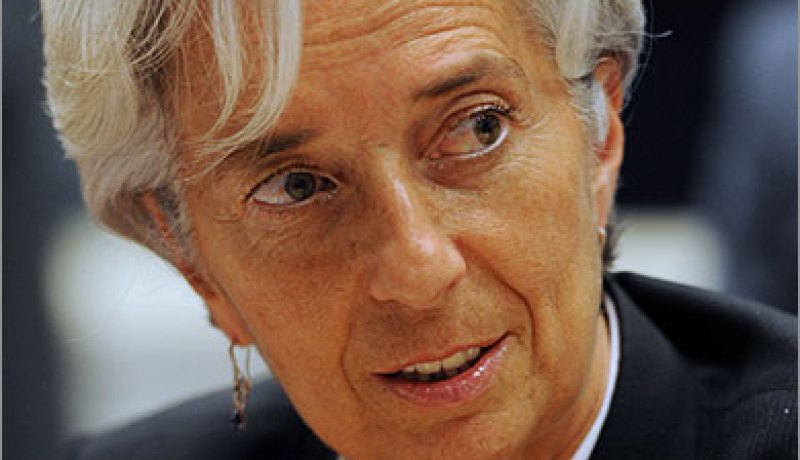 لاغارد تصرح أن الهاوية المالية تهدد تفوق الولايات المتحدة