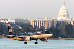 إنزال تسعة ركاب مسلمين بينهم ثلاثة أطفال من على متن طائرة بواشنطن