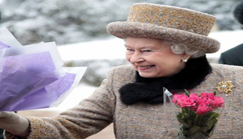 ملكة بريطانيا تحتفل بعيدها الستين لتربعها على العرش