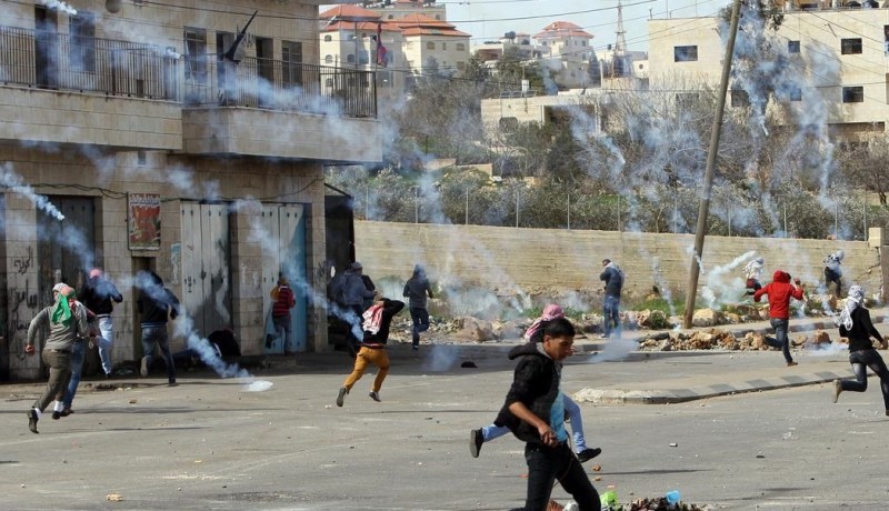 إصابة 4 فلسطينيين برصاص الجيش الصهيوني في الضفة الغربية