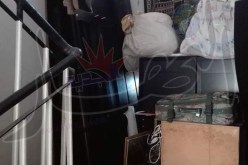 بالصور- عائلة مطرودة تفترش الشارع بالعاصمة