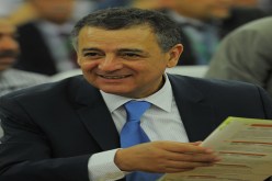 بوشوارب ما يفرّطش في العمّال