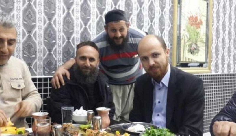 تلفزيون روسي رسمي ينشر صورا لنجل أردوغان رفقة قادة داعش