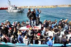 إنقاذ 169 مهاجرا غير شرعي قبالة السواحل الليبية