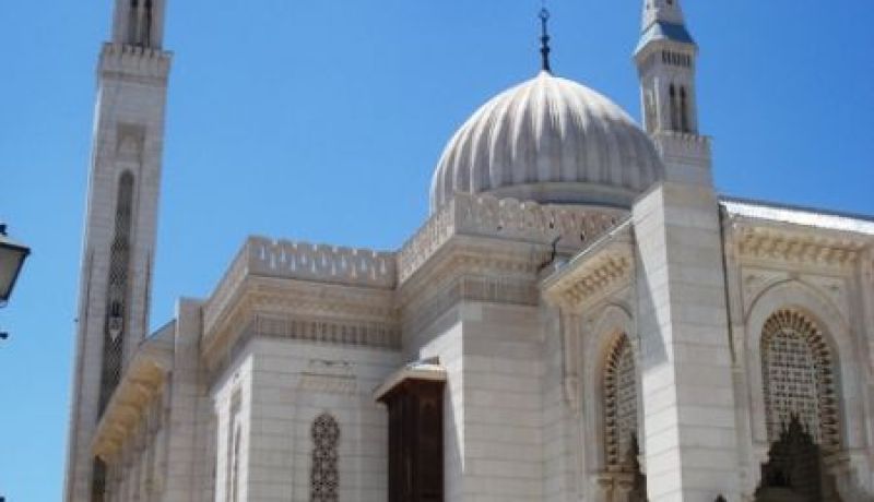 ‮''‬المــساجد ســتفتح لــيل نــهار في‮ ‬رمــضان‮''‬