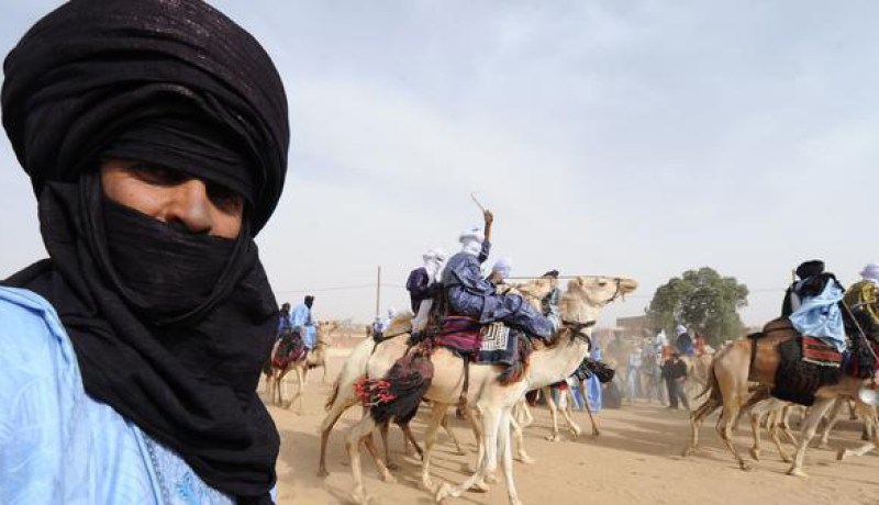 التوقيع على اتفاق مصالحة بين البرابيش والطوارق ببرج باجي مختار في أدرار