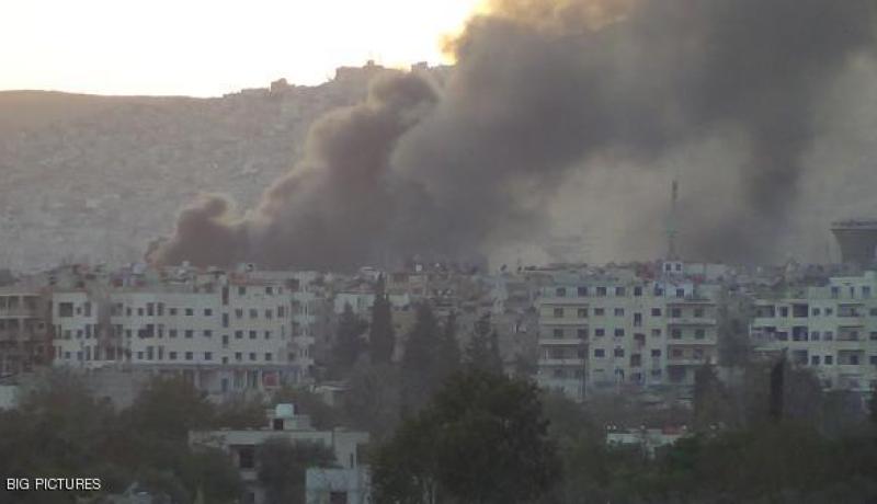 عشرات القتلى بغارات على دمشق وريفها