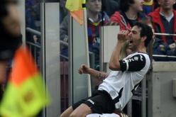 فالنسيا يهز عرش برشلونة في كامب نو