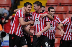 يفيلد بالمربع الذهبي لكأس الاتحاد الإنجليزي