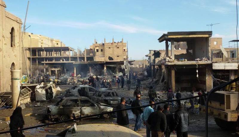 مقتل 12 مدنيا جراء غارات في الرقة بسوريا