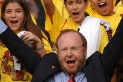 وفاة مالك مانشستر يونايتد