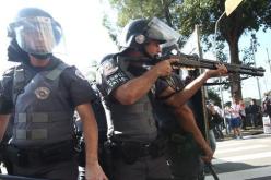 تفريق متظاهرين ضد المونديال في البرازيل