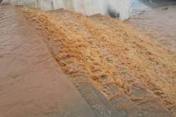 قطرات من الأمطار الموسمية تغرق العديد من طرقات الوطن