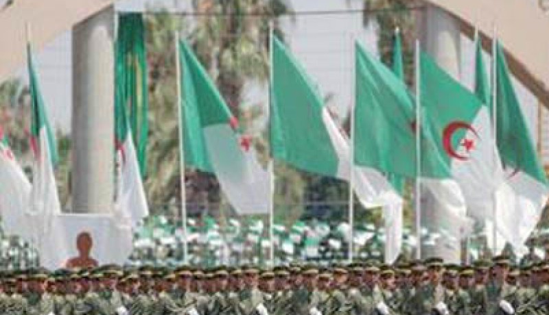 حفل استقبال على شرف إطارات الجيش الوطني الشعبي وأسلافهم بمناسبة الذكرى الـ 52 لاسترجاع السيادة الوطنية