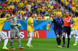 هولندا تثخن الجراح البرازيلية بثلاثية نظيفة