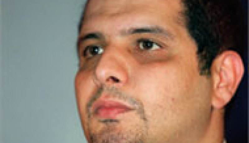 قضية بنك الخليفة  إعادة محاكمة المتهمين دون انتظار تسليم عبد المومن خليفة