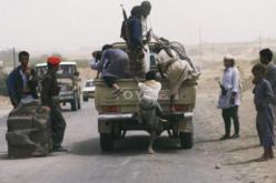 مسلحو القبائل يحتجزون عشرات الجنود بمأرب