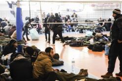 إيطاليا تنتشل 700 مهاجر من قوارب