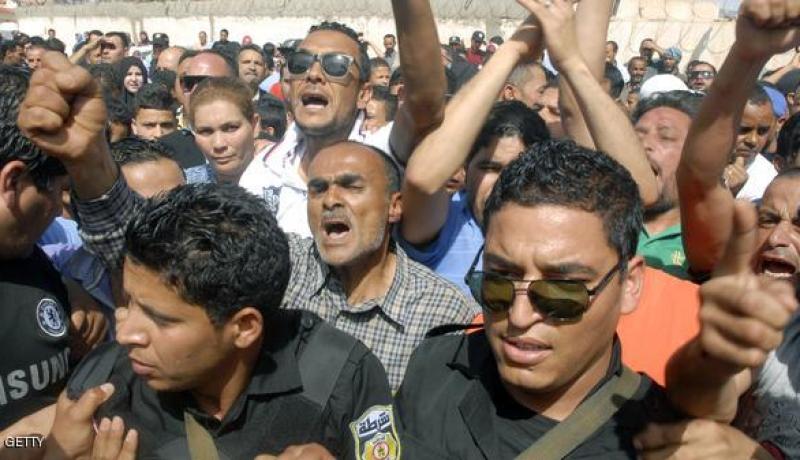 مقتل تونسي باحتجاجات جنوبي البلاد