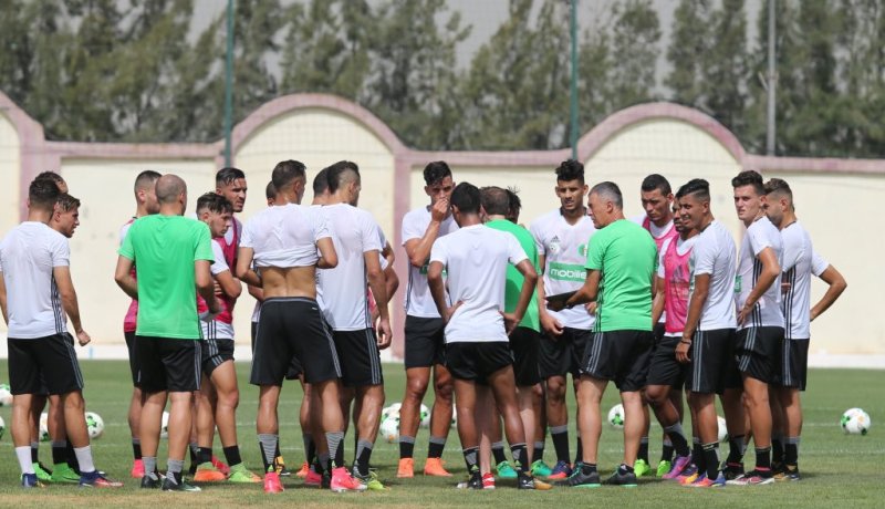 أكاراز.. “نحضر بحماس كبير لمواجهتي ليبيا”