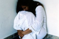 لأن والدي أنهك جسدي الطري بآلام الحرق انحرفت لأشعر بمتعة اللذة !